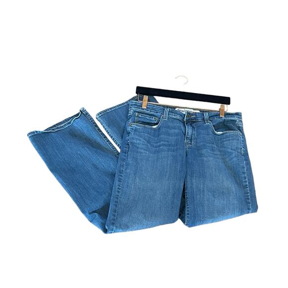 Denizen Boot Cut Ladies Jeans Size 14 Medium - Picture 4 of 7